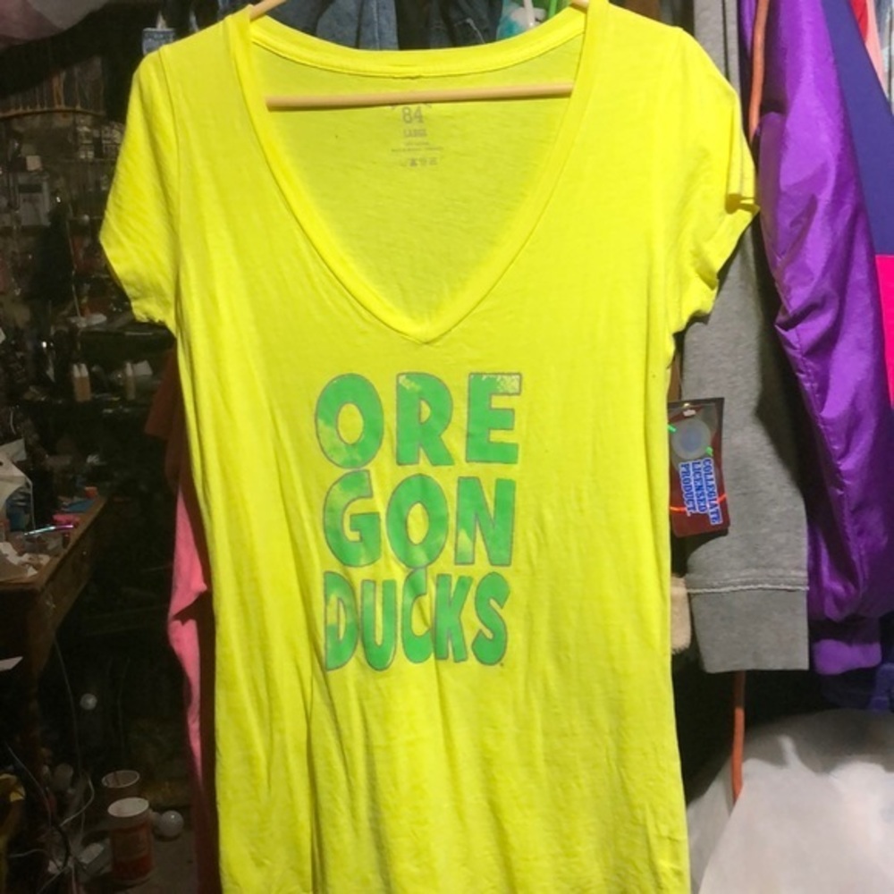Large Oregon Ducks Women’s Tee Shirt